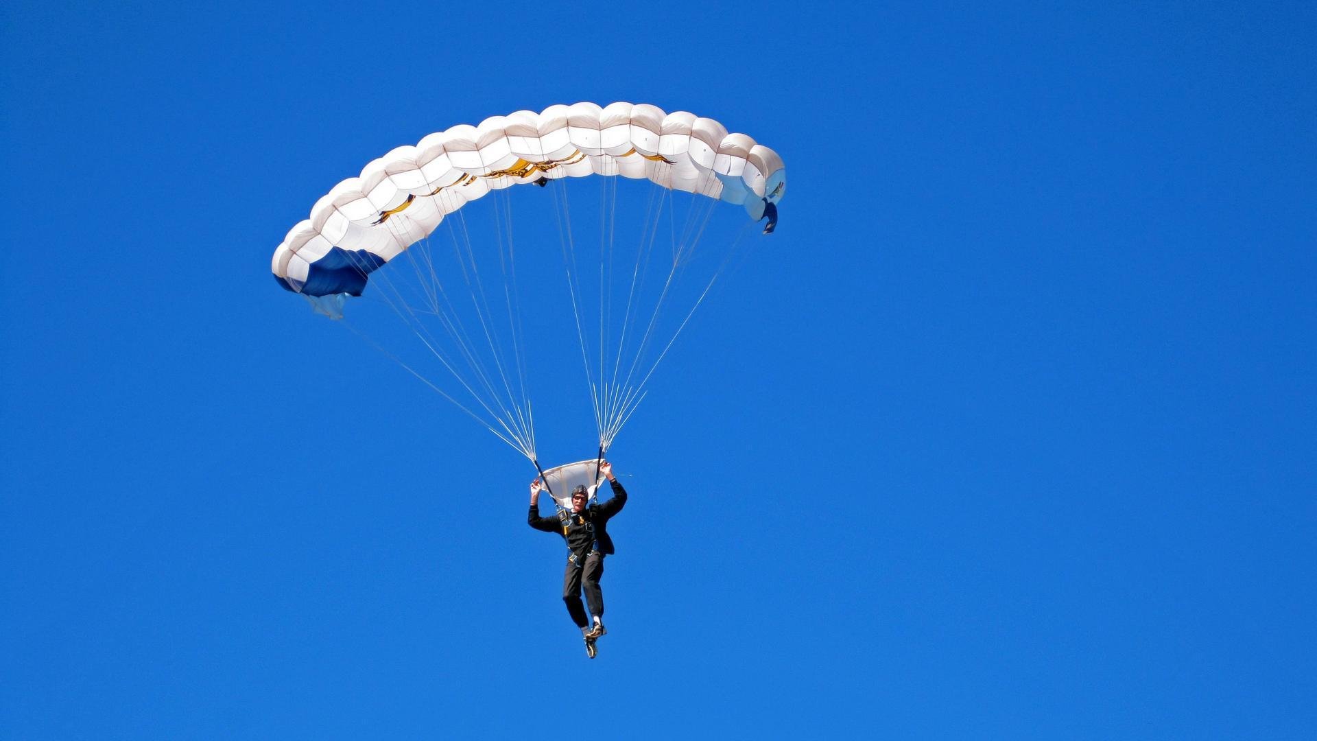 揭秘马术冠军背后的训练艰辛,马术冠军成就攻略